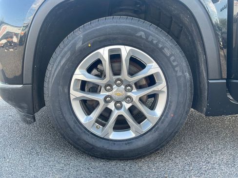 Used 2019 Chevrolet Traverse LT AWD/4WD image 11