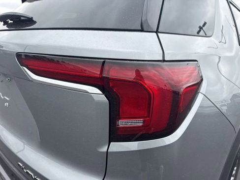 Used 2025 GMC Terrain Elevation FWD image 22