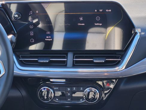 New 2026 Chevrolet Trax ACTIV w/ Sunroof Package image 8