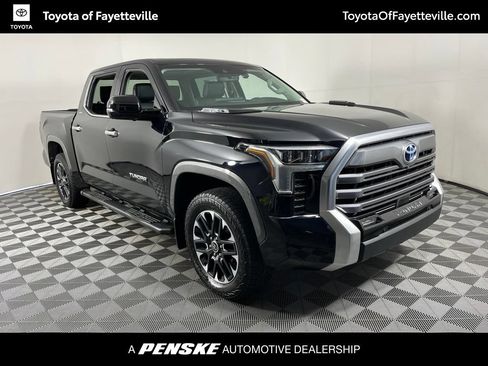 Used 2024 Toyota Tundra Limited AWD/4WD image 6