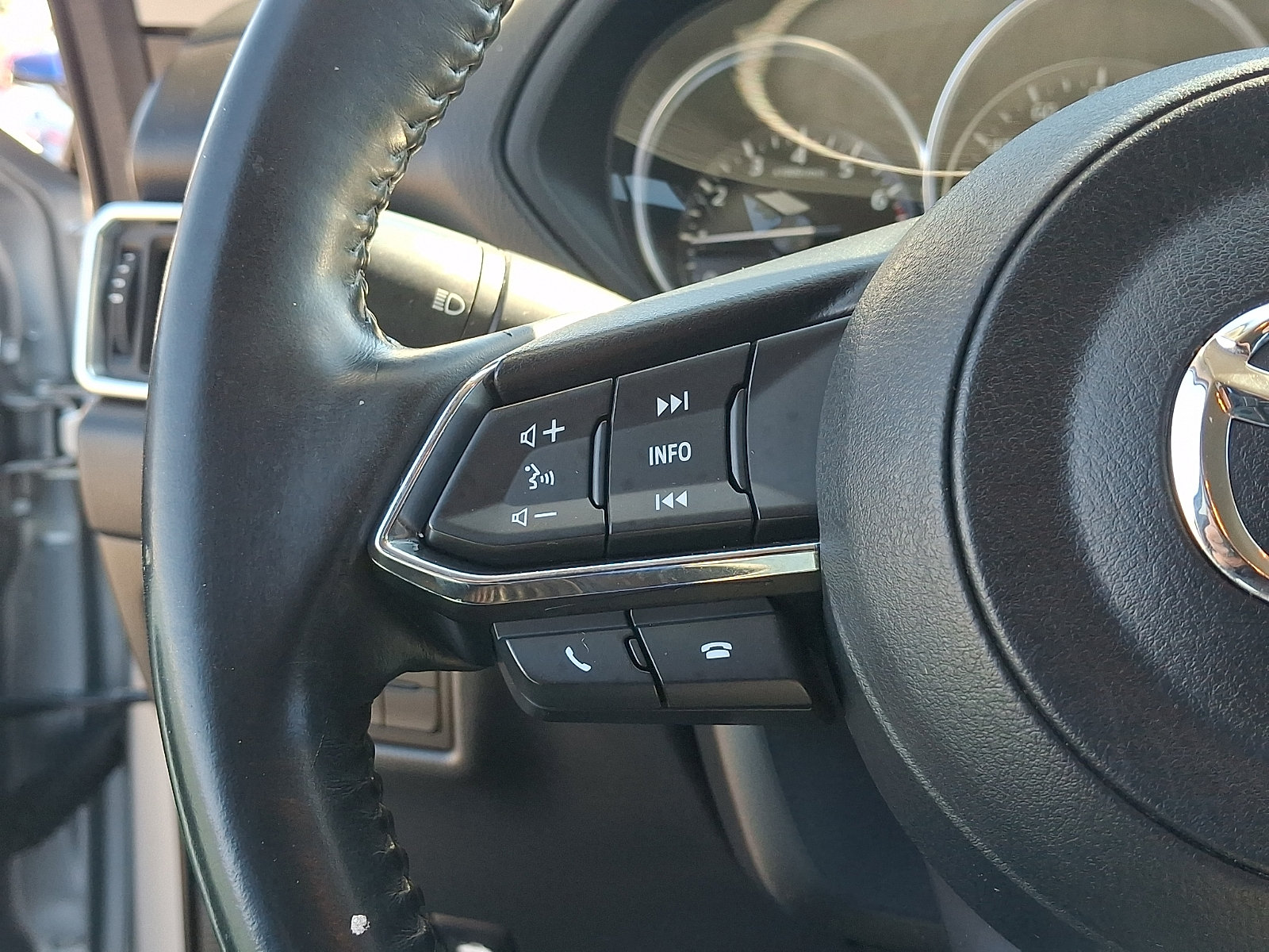 Used 2019 MAZDA CX-5 Sport AWD/4WD image 19