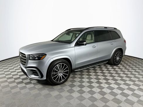 Certified 2024 Mercedes-Benz GLS 580 4MATIC image 3