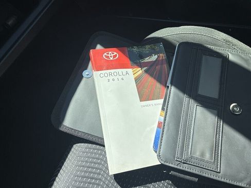 Used 2017 Toyota Corolla iM w/ Carpet Mat Package FWD image 19
