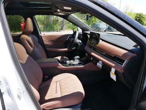 Used 2025 Mitsubishi Outlander SEL AWD/4WD image 8