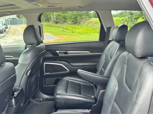 Used 2021 Kia Telluride S AWD/4WD image 19