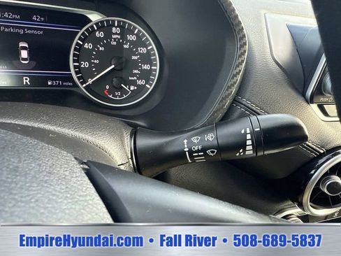 Used 2024 Nissan Sentra SV FWD image 30