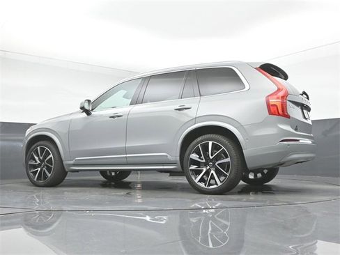 Used 2024 Volvo XC90 B6 Plus w/ Protection Package Premier image 37