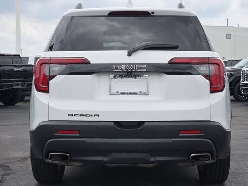Used 2023 GMC Acadia SLE w/ Driver Convenience Package FWD image 14
