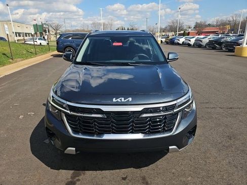 New 2026 Kia Seltos S AWD/4WD image 2