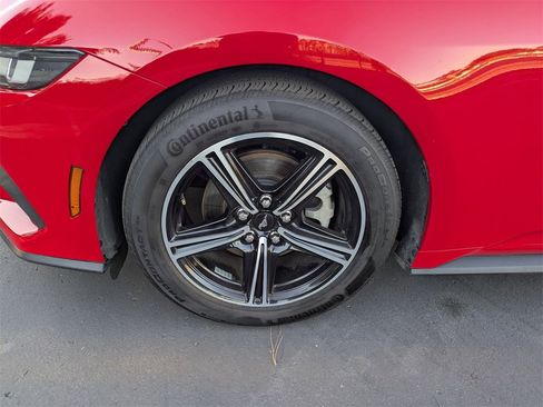 Used 2024 Ford Mustang Coupe image 13