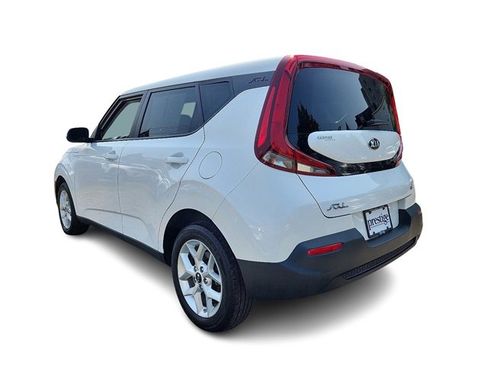 Used 2020 Kia Soul S image 4