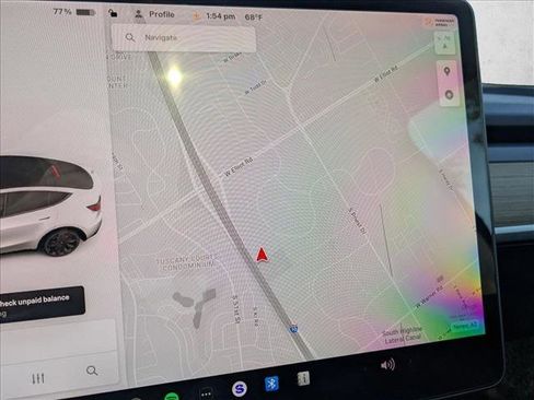 Used 2021 Tesla Model Y Long Range image 11