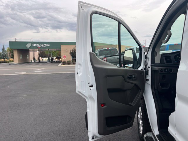Used 2025 Ford Transit 250 Low Roof w/ Exterior Upgrade Package RWD image 24