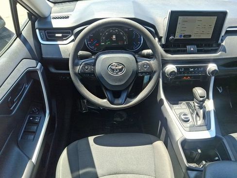 Certified 2025 Toyota RAV4 LE AWD/4WD image 11