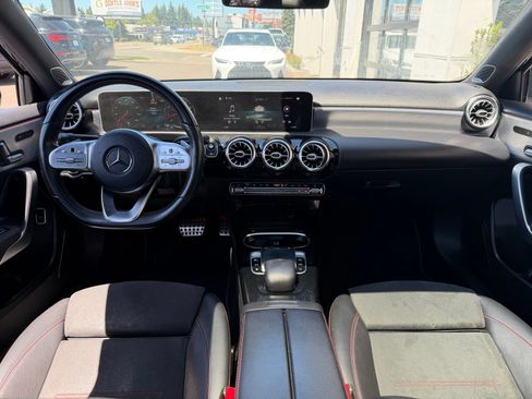 Used 2019 Mercedes-Benz A 220 4MATIC w/ AMG Line image 4