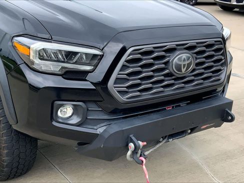 Used 2021 Toyota Tacoma TRD Off-Road w/ TRD Premium Off Road Package image 29