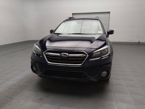 Used 2018 Subaru Outback 2.5i Limited image 15