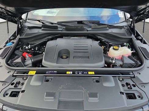 New 2026 Land Rover Range Rover Sport SE image 32