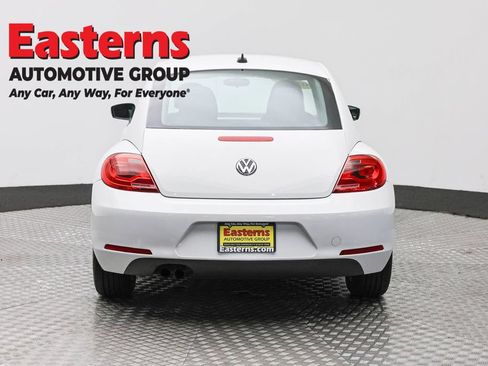 Used 2015 Volkswagen Beetle 1.8T FWD image 6