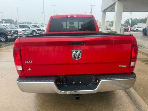 Used 2016 RAM 1500 Classic SLT RWD image 10