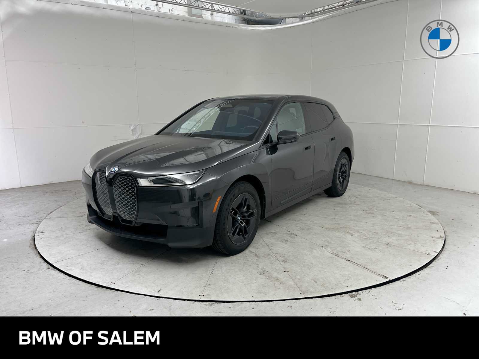 Used 2024 BMW iX xDrive50 w/ Convenience Package AWD/4WD image 1