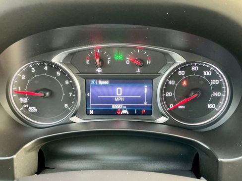 Used 2024 GMC Terrain SLE w/ Driver Convenience Package FWD image 36