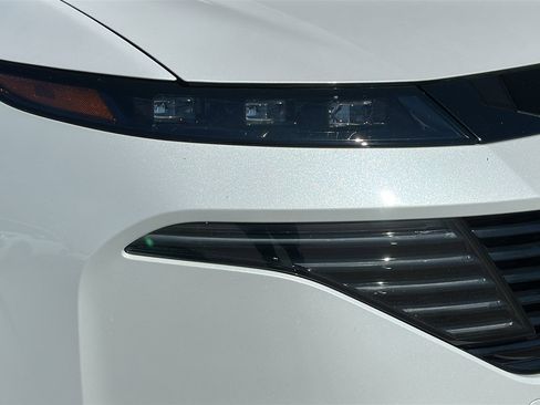 Certified 2025 Nissan Murano SL w/ Cargo Package image 4