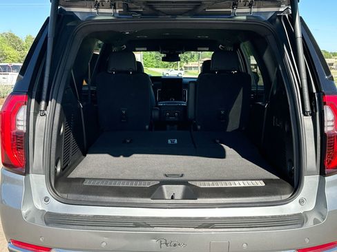 Used 2025 GMC Yukon Denali image 26