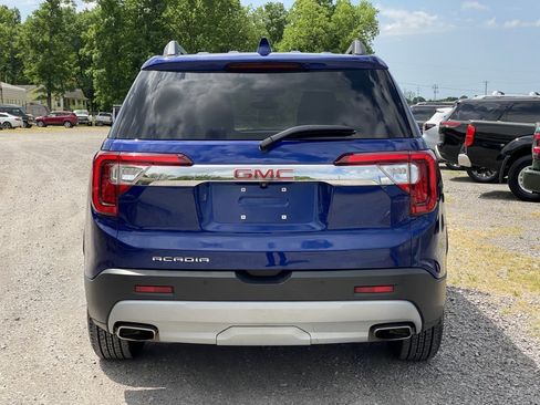 Used 2023 GMC Acadia SLE w/ Driver Convenience Package image 6