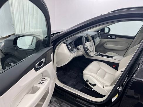 Used 2024 Volvo XC60 T8 Plus w/ Protection Package Premier AWD/4WD image 12
