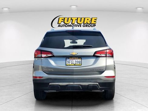 Used 2024 Chevrolet Equinox Premier image 5