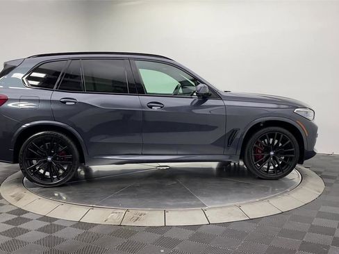 Used 2021 BMW X5 M50i w/ Executive Package image 10