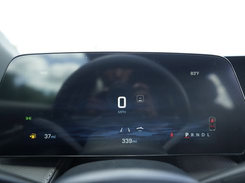 New 2026 Chevrolet Equinox LT FWD image 20