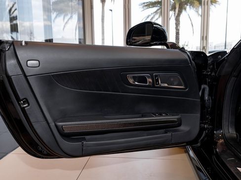 Used 2020 Mercedes-Benz AMG GT C image 20