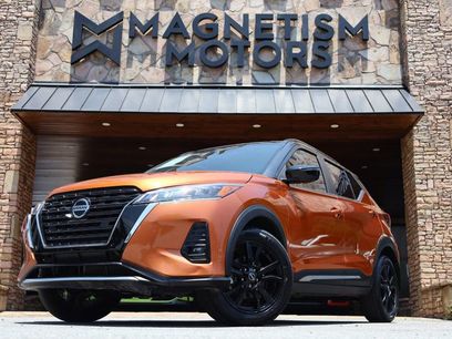 Used 2023 Nissan Kicks SR