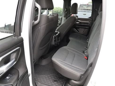 Used 2022 RAM 1500 Big Horn AWD/4WD image 15