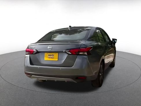 Used 2025 Nissan Versa SV FWD image 12