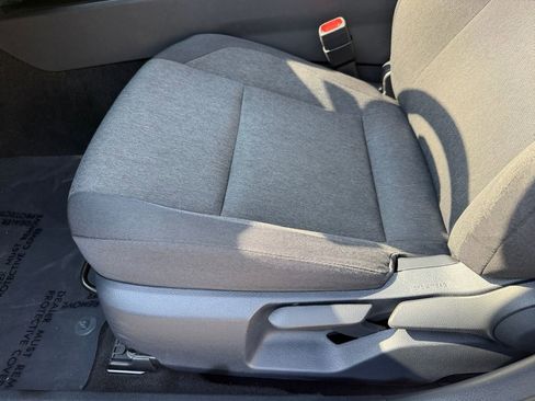 Used 2025 Toyota Camry LE image 25