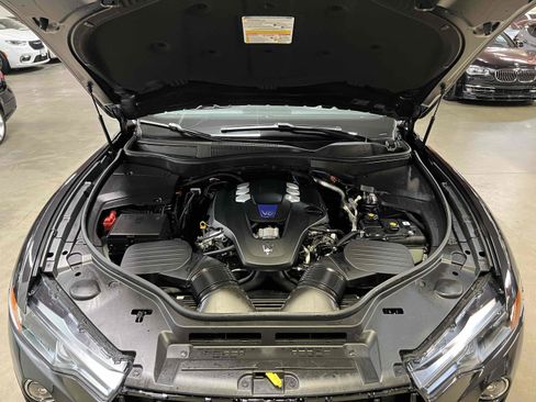 Used 2023 Maserati Levante Modena AWD/4WD image 31