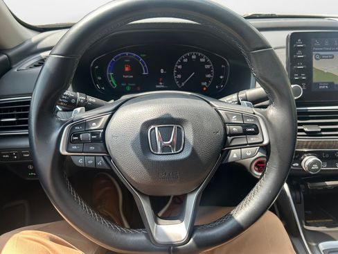 Used 2022 Honda Accord Touring image 10