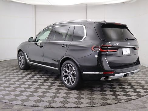 New 2026 BMW X7 xDrive40i image 7
