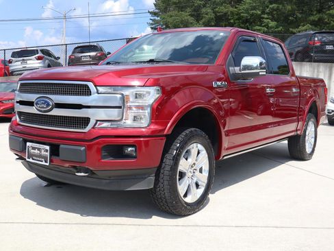 Used 2019 Ford F150 Platinum w/ Equipment Group 701A Luxury AWD/4WD image 32