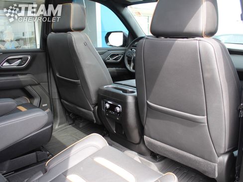 Used 2023 GMC Yukon AT4 w/ LPO, Floor Liner Package image 24