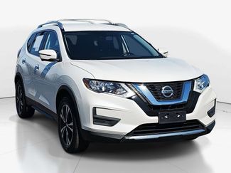 Used 2020 Nissan Rogue SV w/ Premium Package video 2