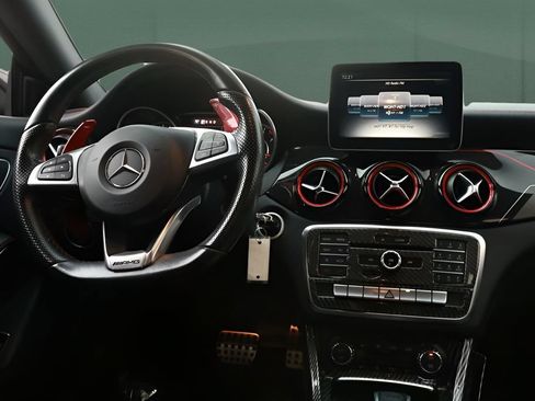 Used 2018 Mercedes-Benz CLA 45 AMG 4MATIC image 31