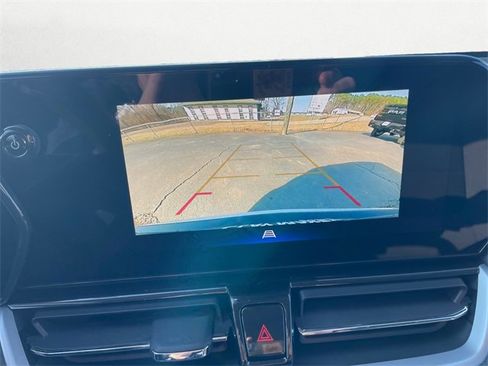 Used 2025 Chevrolet TrailBlazer LT image 22