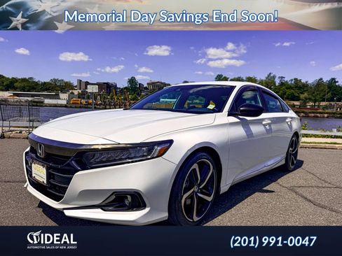 Used 2022 Honda Accord Sport image 3
