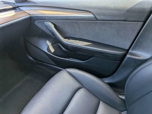 Used 2021 Tesla Model 3 Long Range AWD/4WD image 17