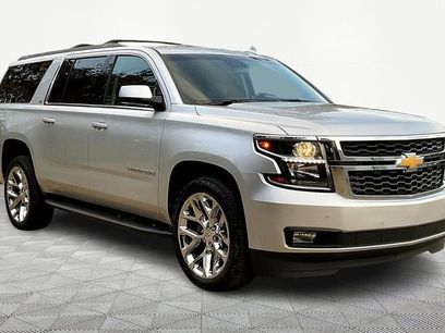 Used 2017 Chevrolet Suburban LT w/ Luxury Package