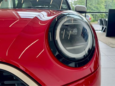 Used 2025 MINI Cooper S FWD image 24